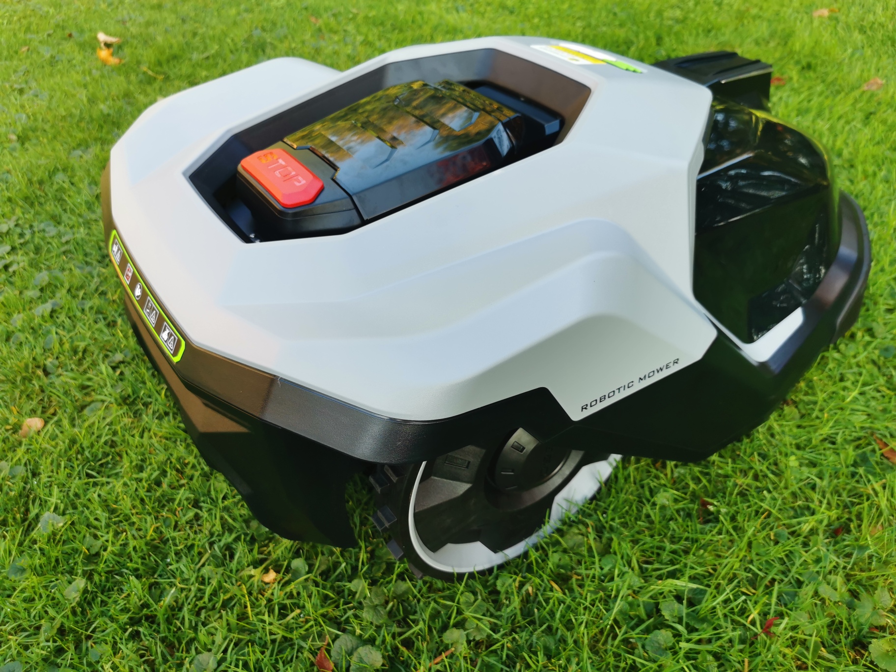 EGO Mähroboter RM2000E