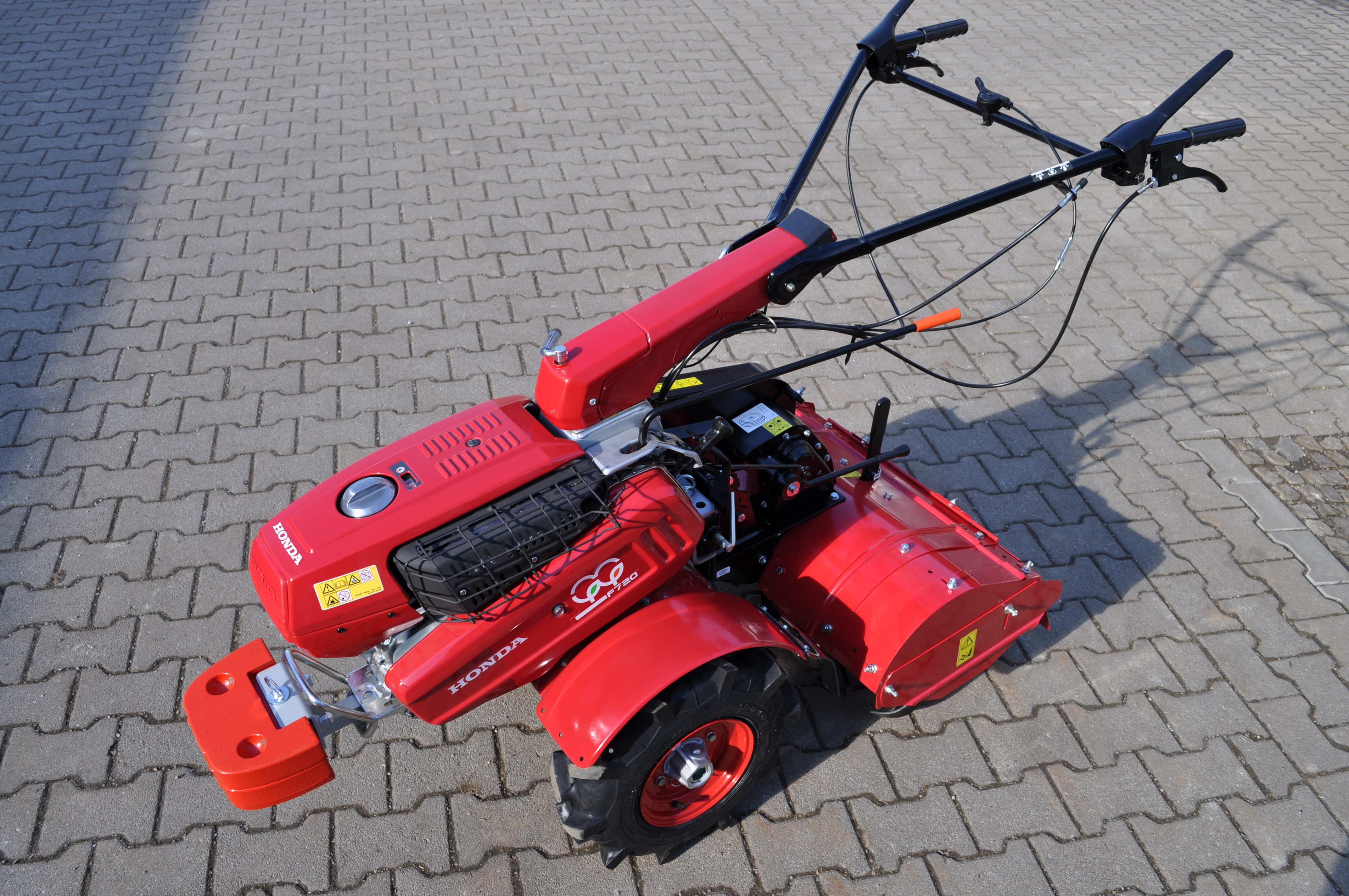 Honda Einachser F 720 FE mit Anbaufräse Mietgerät