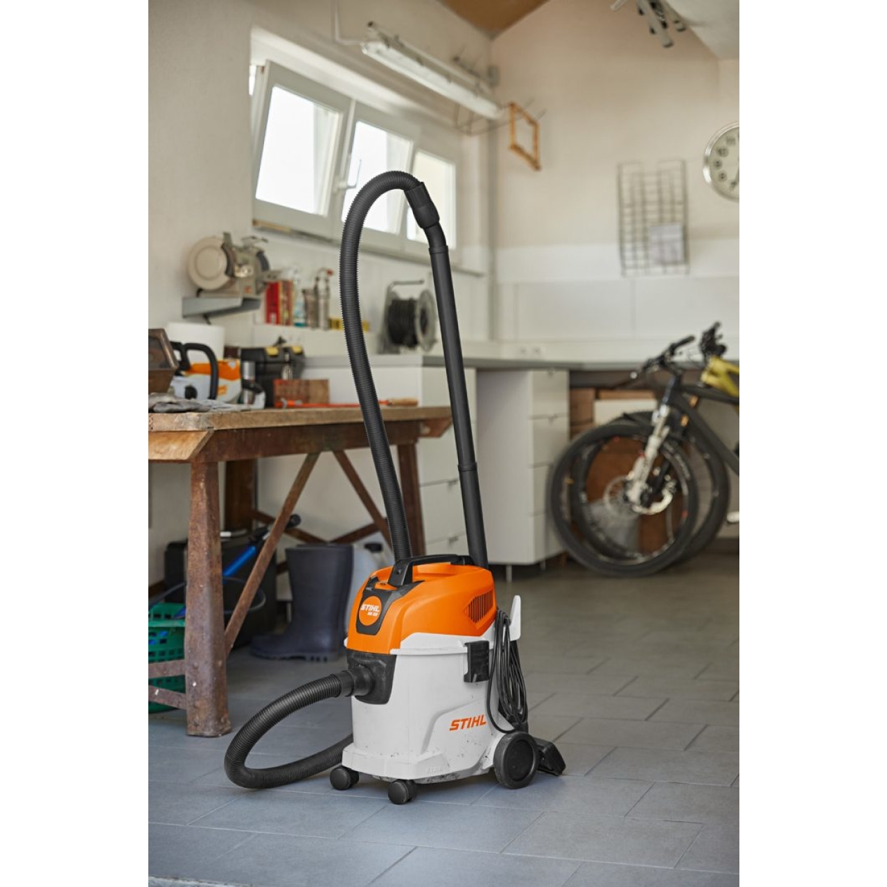 Stihl Nass- und Trockensauger SE 33